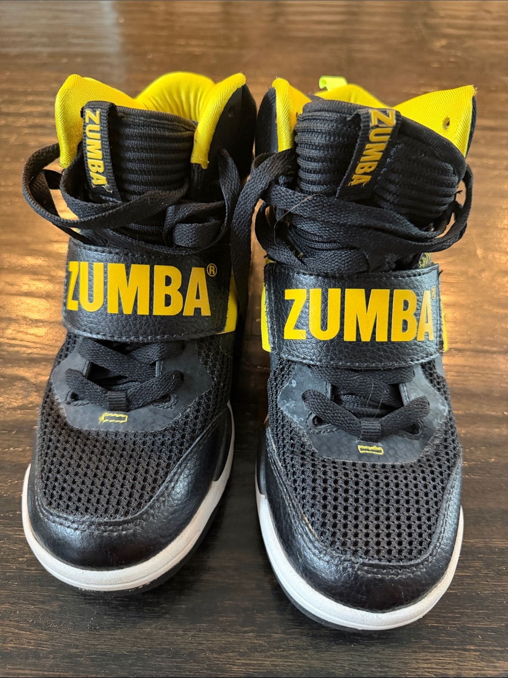 Zumba Fitness High-Top Sneakers in Black and Yellow